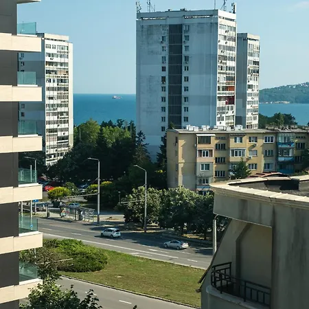 Metalex Garden 2bdrm Luxury Apartment Varna