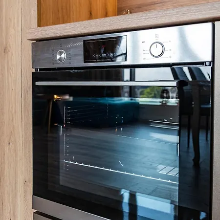 Metalex Garden 2bdrm Luxury Apartment Varna