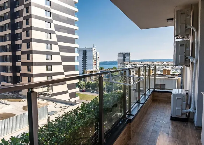 Apartament Metalex Garden 2bdrm Luxury Warna