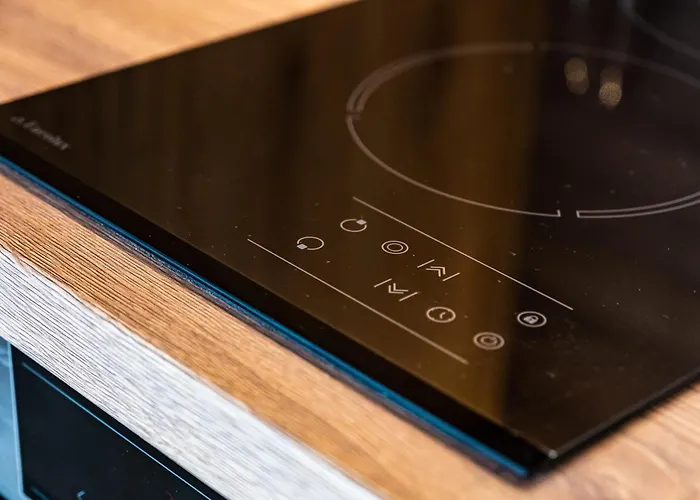 Metalex Garden 2bdrm Luxury Apartament